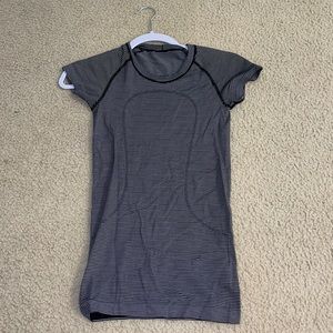 Selling because it doesn’t fit me anymore!